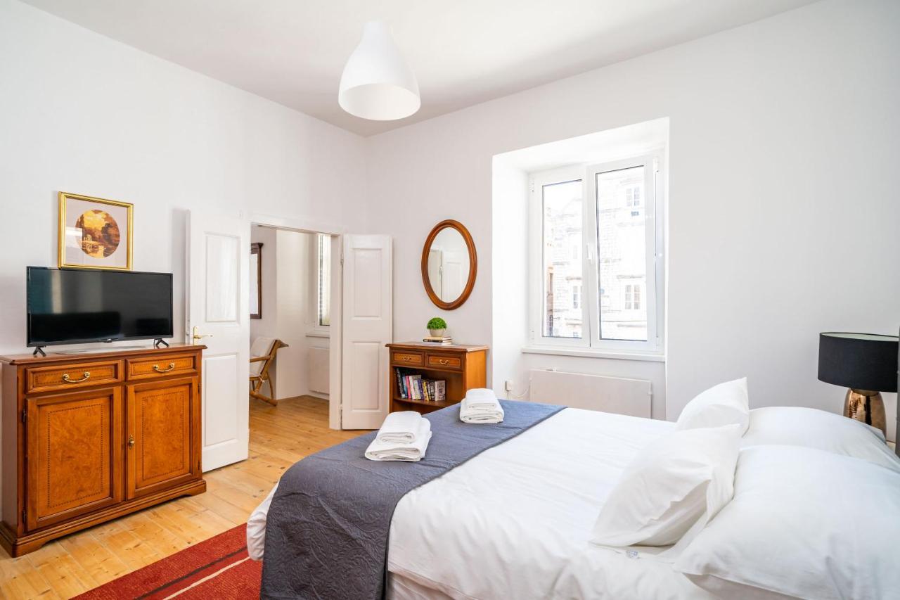 Laus Ii, Lovely Apartment In Old Town Дубровник Экстерьер фото